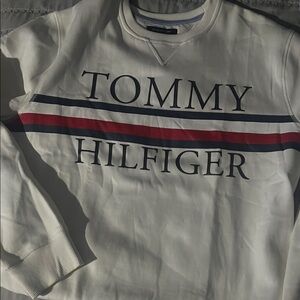 Tommy Hilfiger Men's Sweater in Cream with Red and Blue Accents